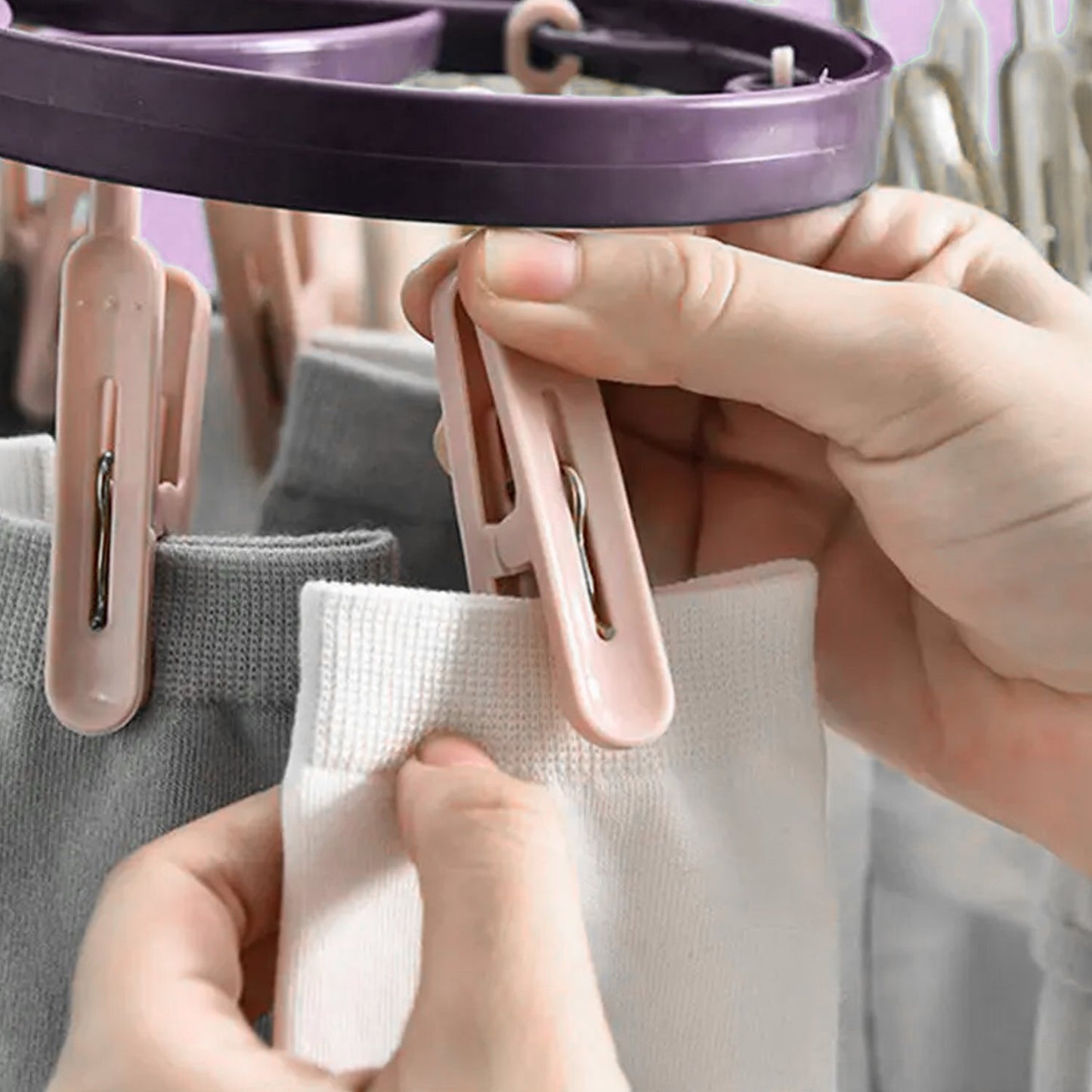 C  CLOTHESPIN RACK LAUNDRY DRYING RACK, CLOTHES HANGERS WITH 8 CLIPS, CLIP HANGER DRIP HANGER FOR DRYING UNDERWEAR, BABY CLOTHES, SOCKS, BRAS, TOWEL, CLOTH DIAPERS, GLOVE