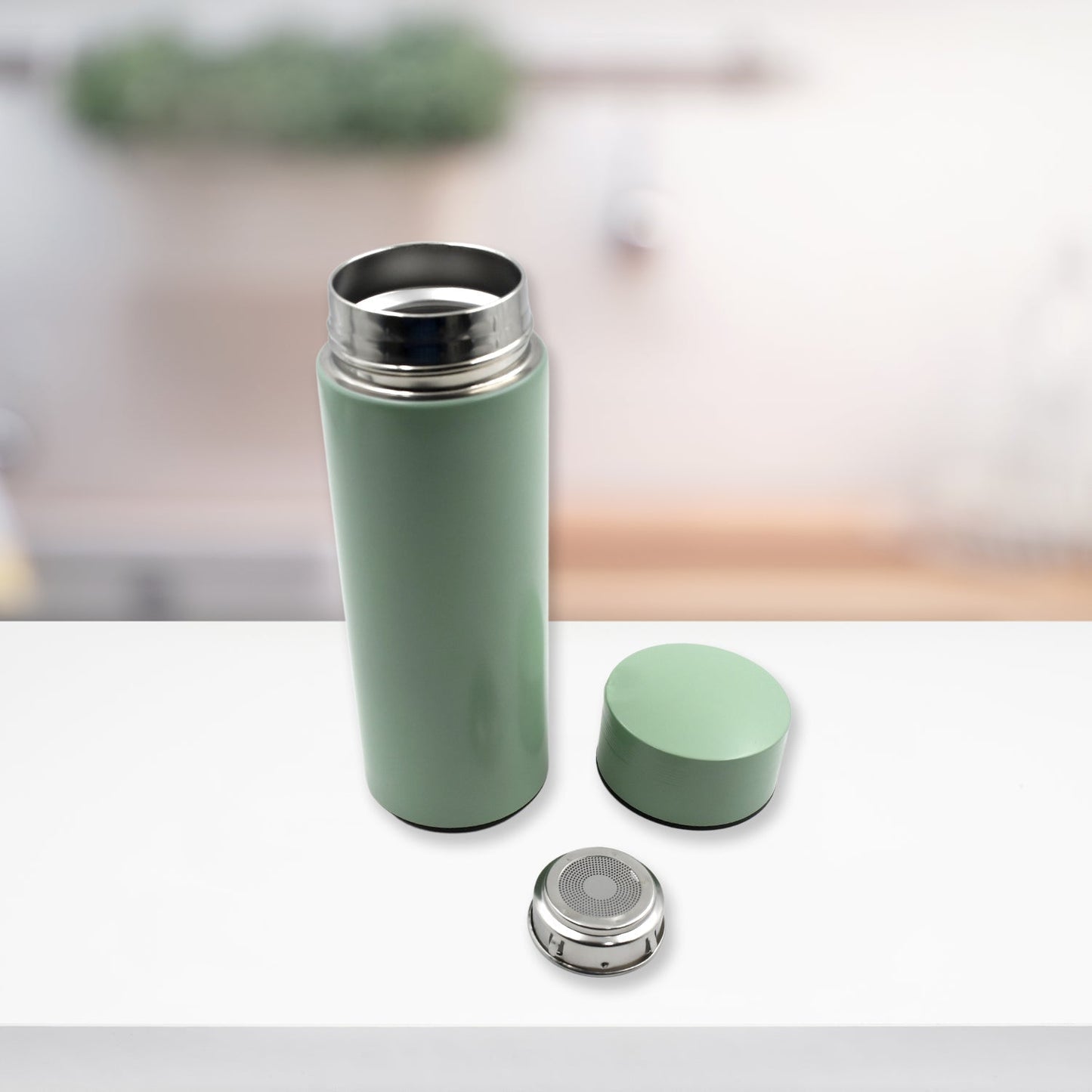 A Stainless Steel BPA-Free Leak Proof Double Walled Vacuum Insulated Cold and Warm Water Bottle