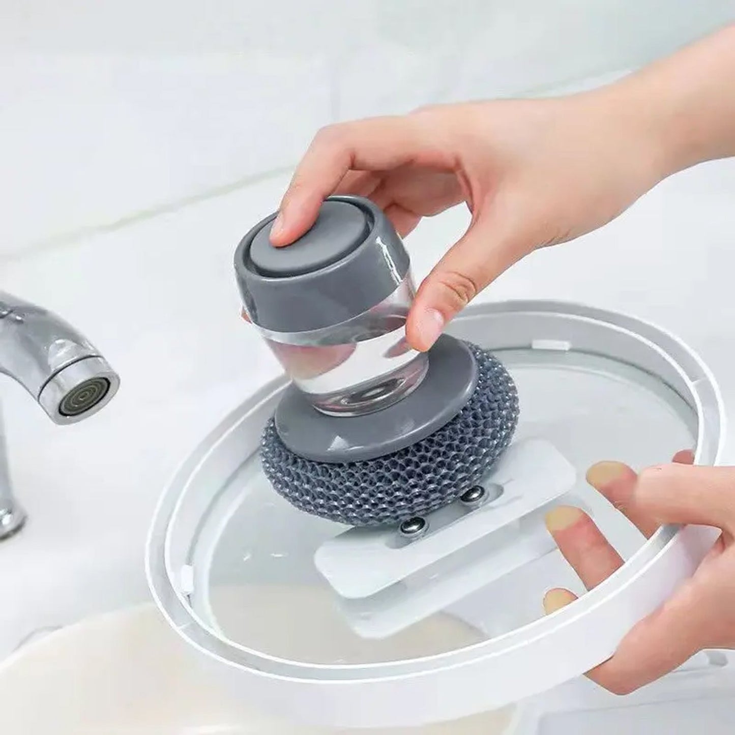 Soap Dispensing Palm Brush Washing Liquid Dish Brush Soap Pot Utensils with Dispenser Cleaning