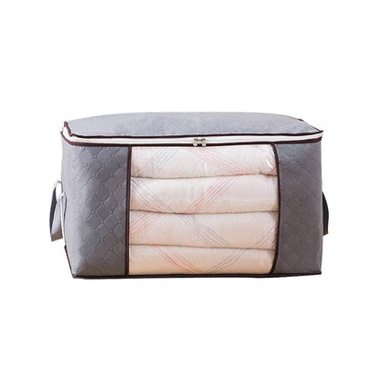 A TRAVELLING STORAGE BAG USED IN STORING ALL TYPES CLOTHS AND STUFFS FOR TRAVELLING PURPOSES IN ALL KIND OF NEEDS.