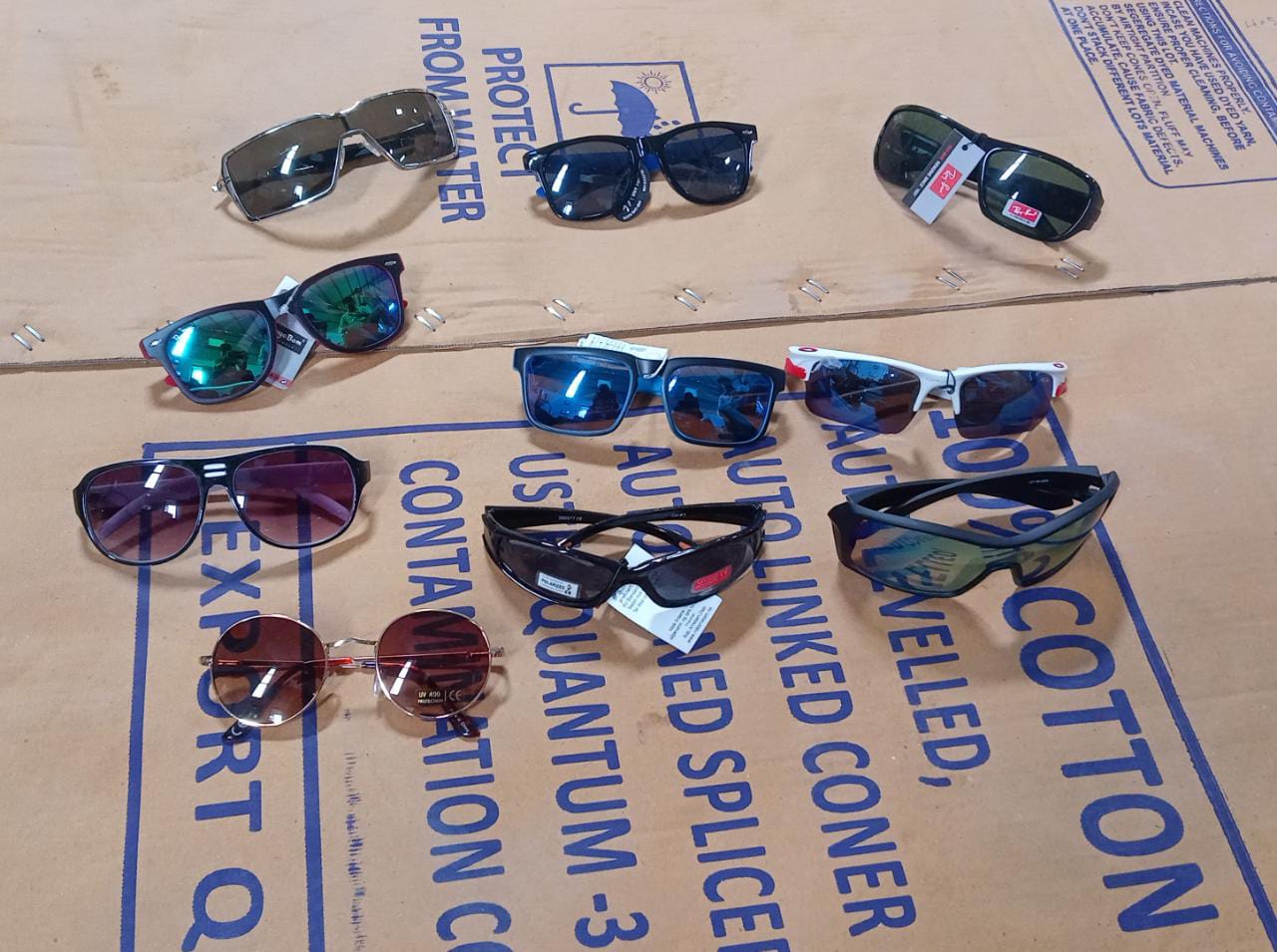 1Pc Mix frame Sunglasses for men and women. Multi color and Different shape and design.