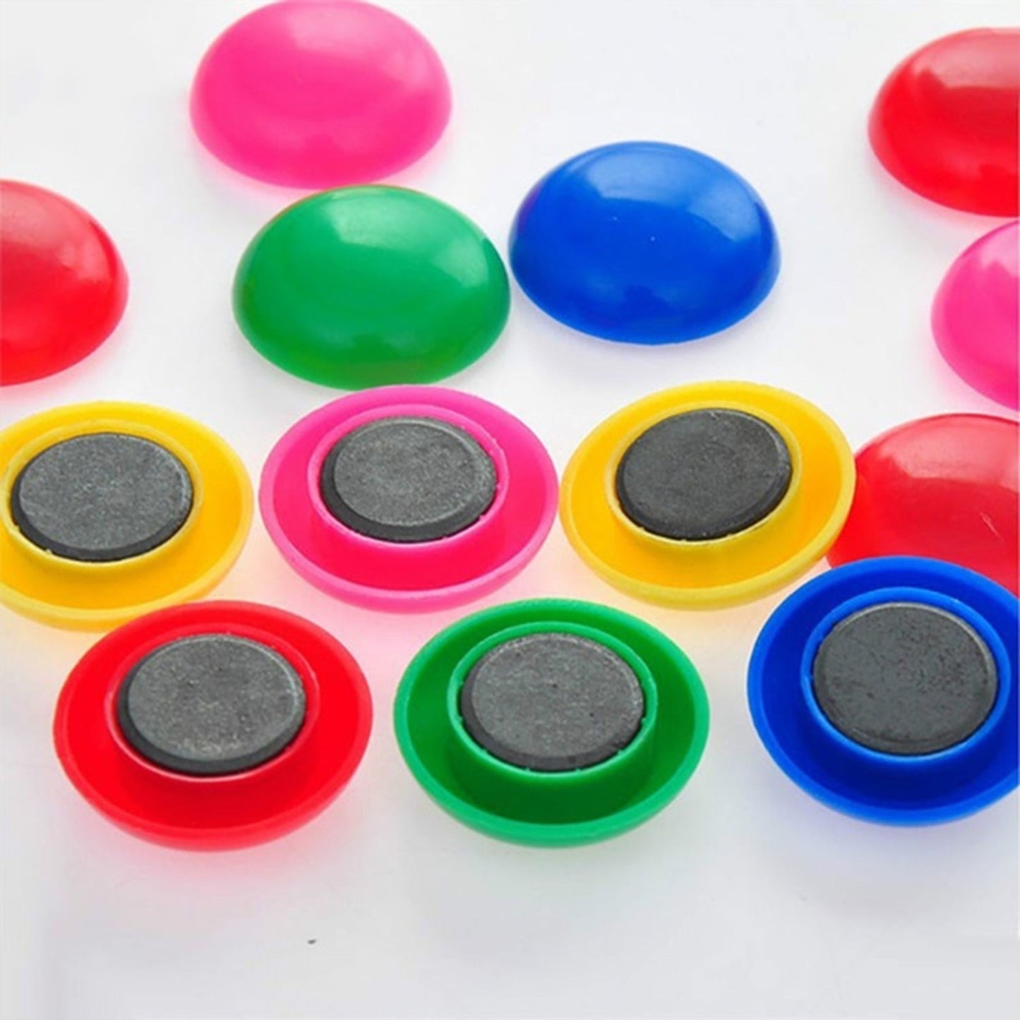 4676 Colorful Board Magnets Circular Plastic Buttons 