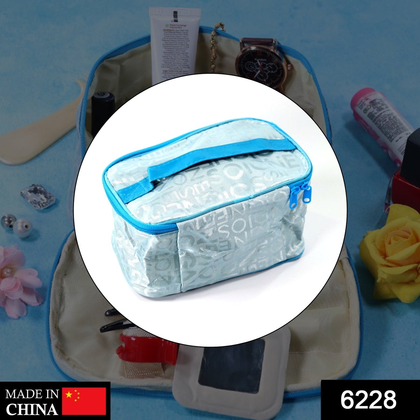 6228 PORTABLE MAKEUP BAG WIDELY USED BY WOMEN’S FOR STORING THEIR MAKEUP EQUIPMENT’S AND ALL WHILE TRAVELLING AND MOVING. 