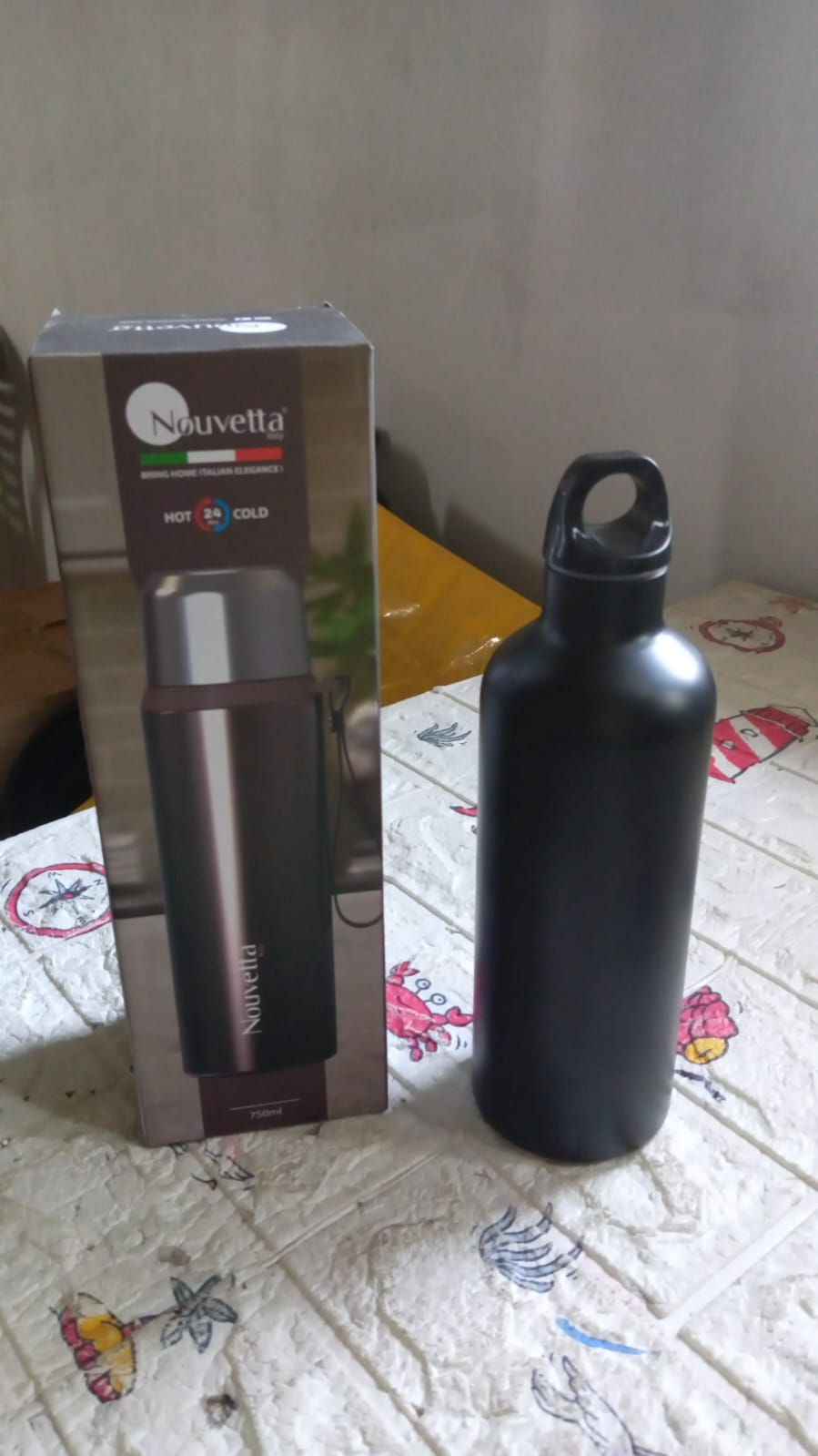 5 Vacuum Stainless Steel Water Bottle With Carry Handle, Fridge Water Bottle, Leak Proof, Rust Proof, Cold & Hot | Leak Proof | Office Bottle | Gym | Home | Kitchen | Hiking | Trekking | Travel Bottle (Approx 750 ML )