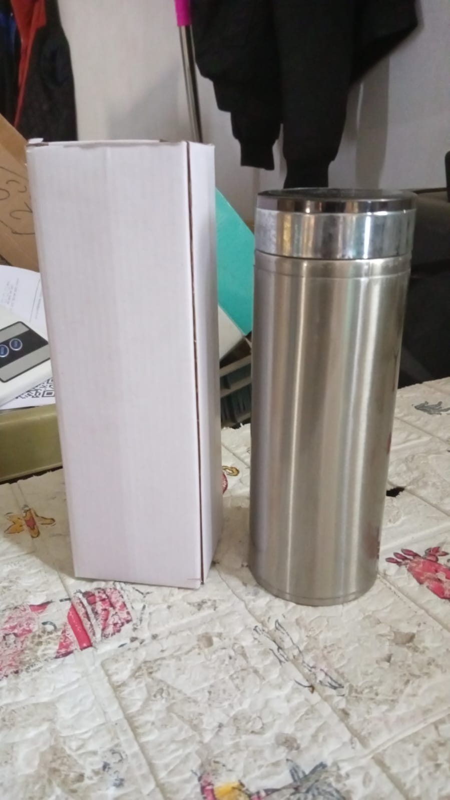 Stainless Steel Thermos Water Bottle | 24 Hours Hot and Cold | Easy to Carry | Rust & Leak Proof | Tea | Coffee | Office| Gym | Home (350ml)