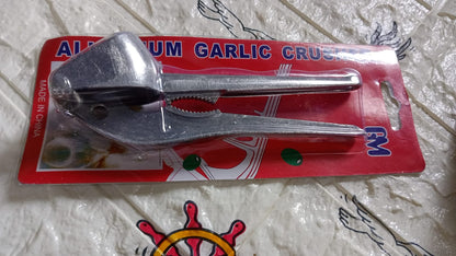 A Garlic Press All Aluminum Easy to Use with Light Weight without Difficulty Cooking Baking, Kitchen Tool, Dishwaher Safe